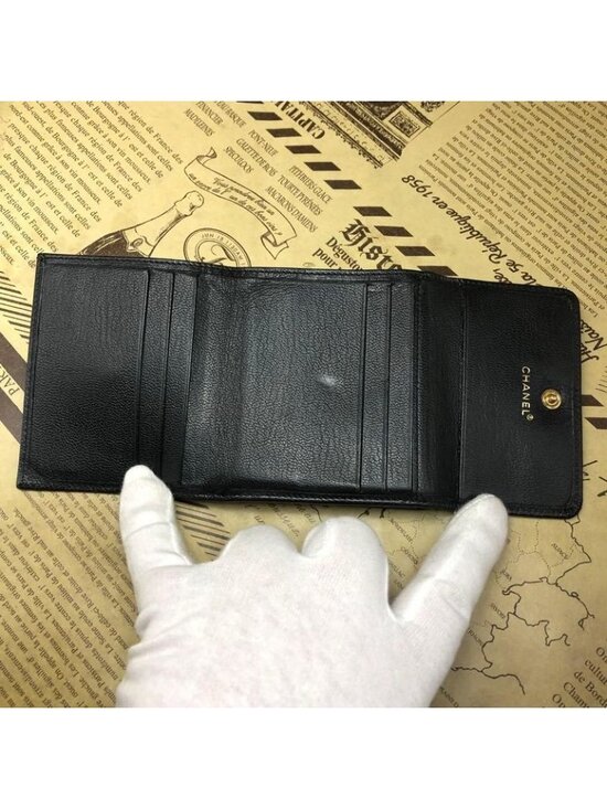 Chanel Trifold Wallet CC Logo Caviar Leather Black - Picture 10 of 16